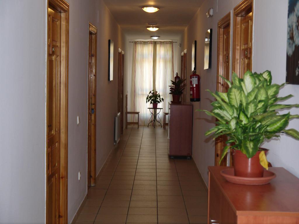 Hotel Rasil クエンカ エクステリア 写真